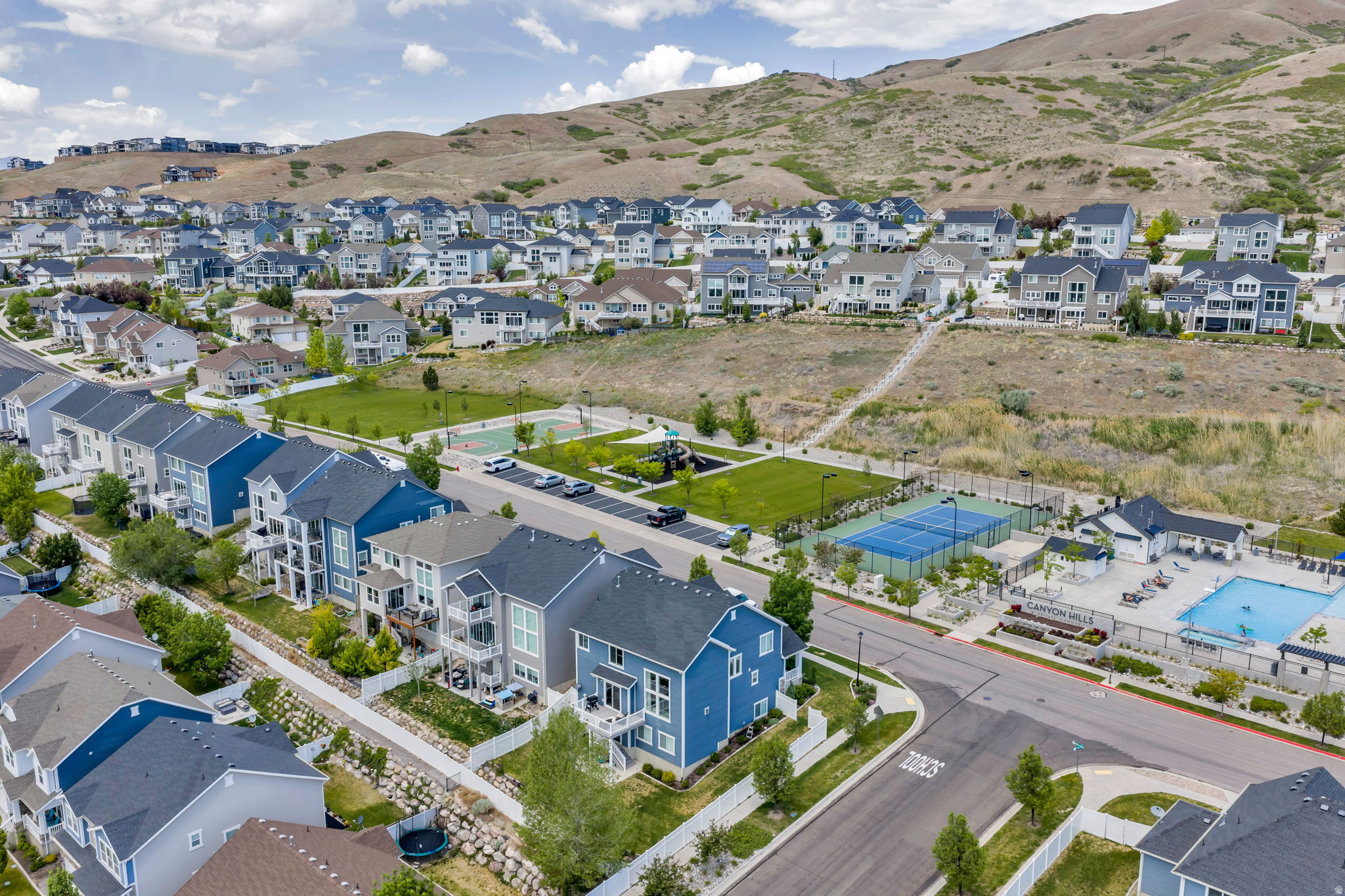 CANYON HILLS - Residential