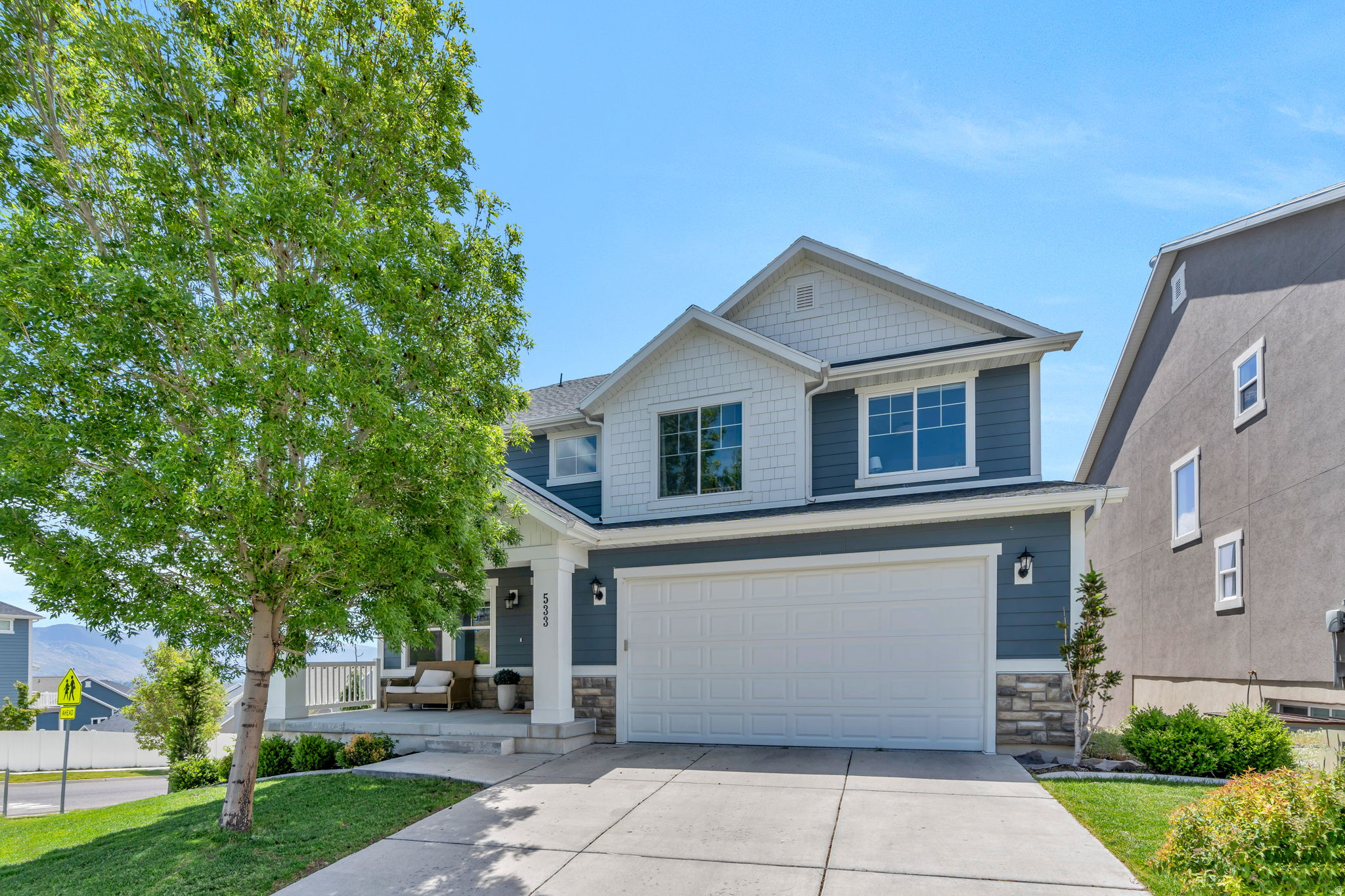 CANYON HILLS - Residential
