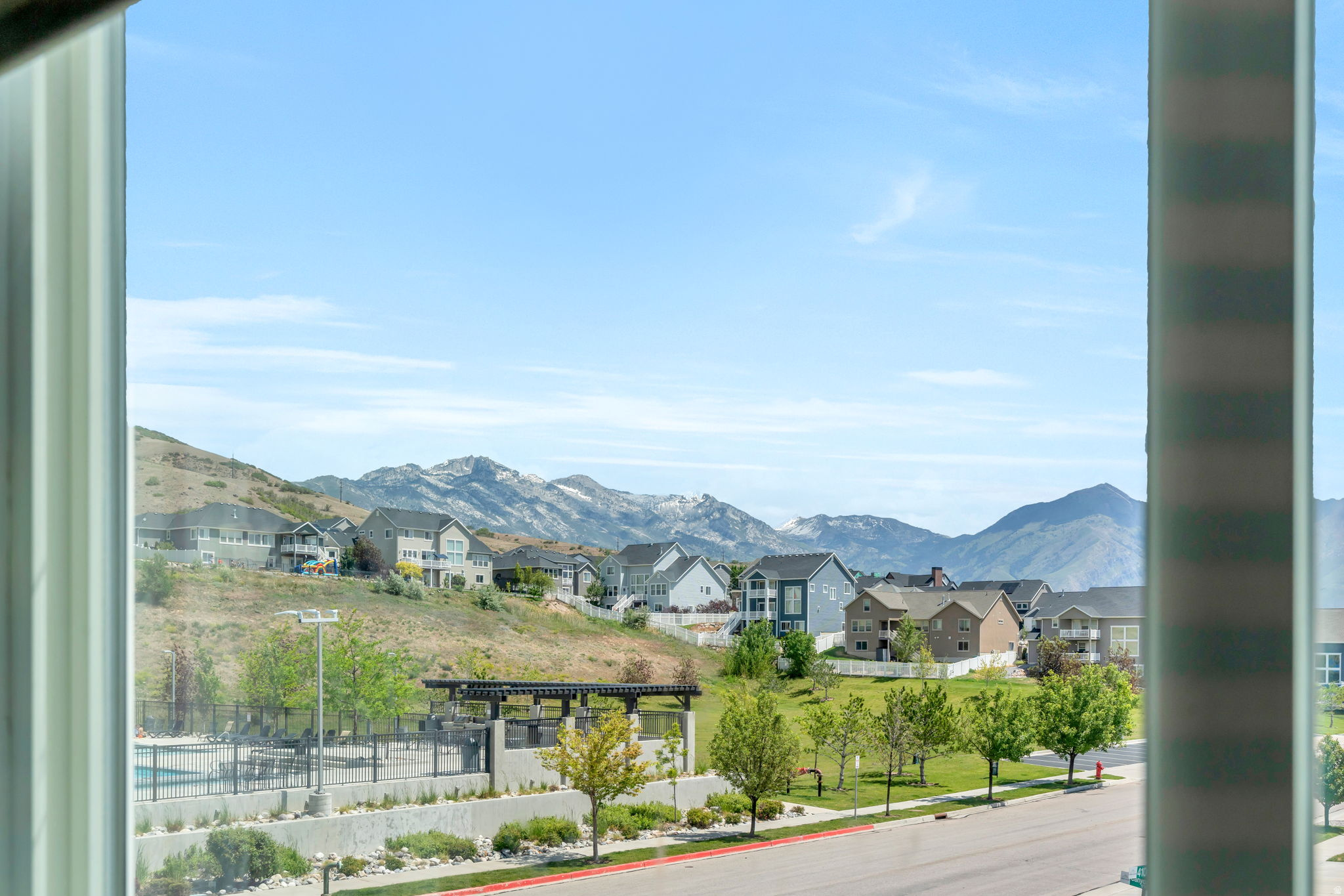 CANYON HILLS - Residential