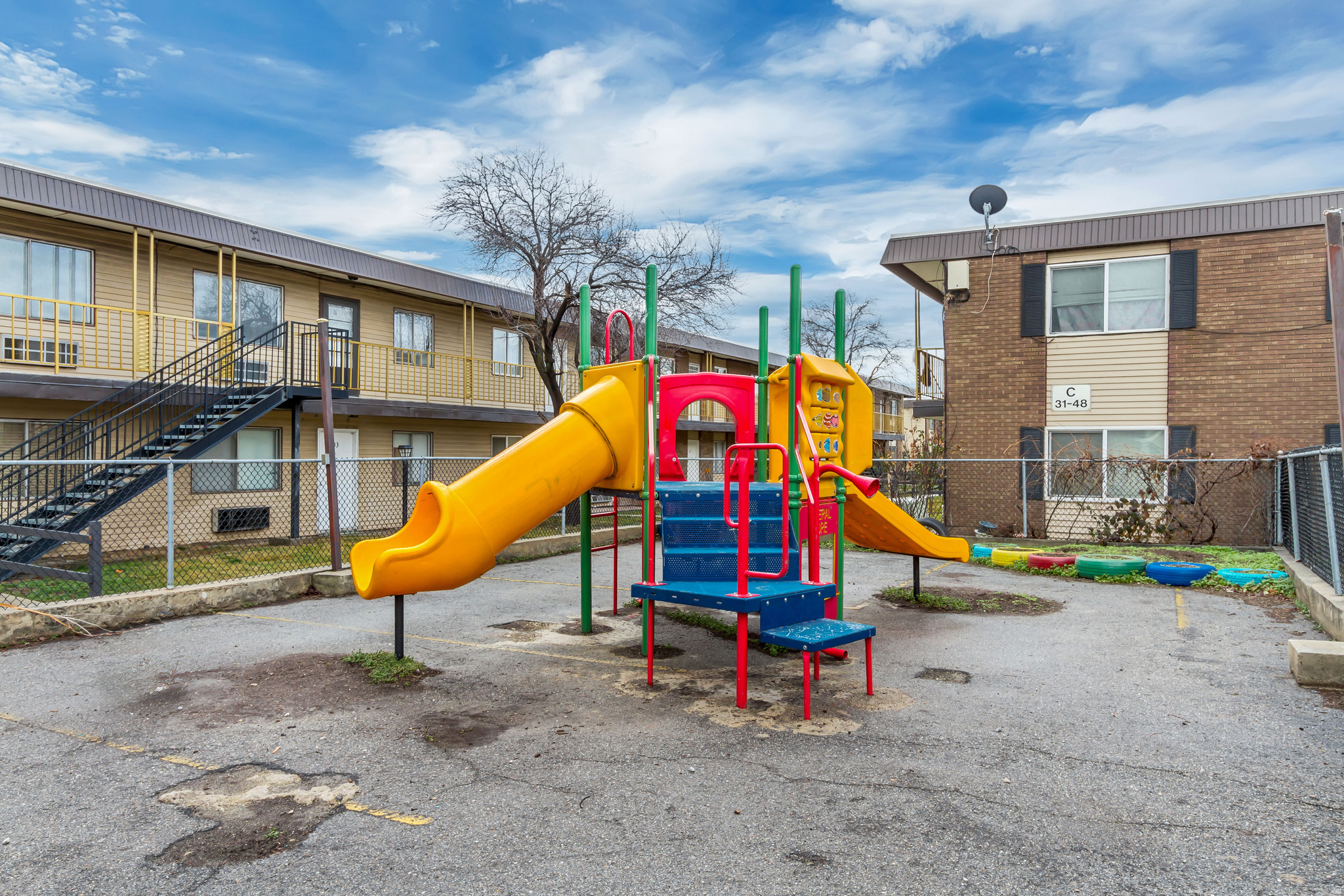 FOUR SEASONS VILLAGE - Residential