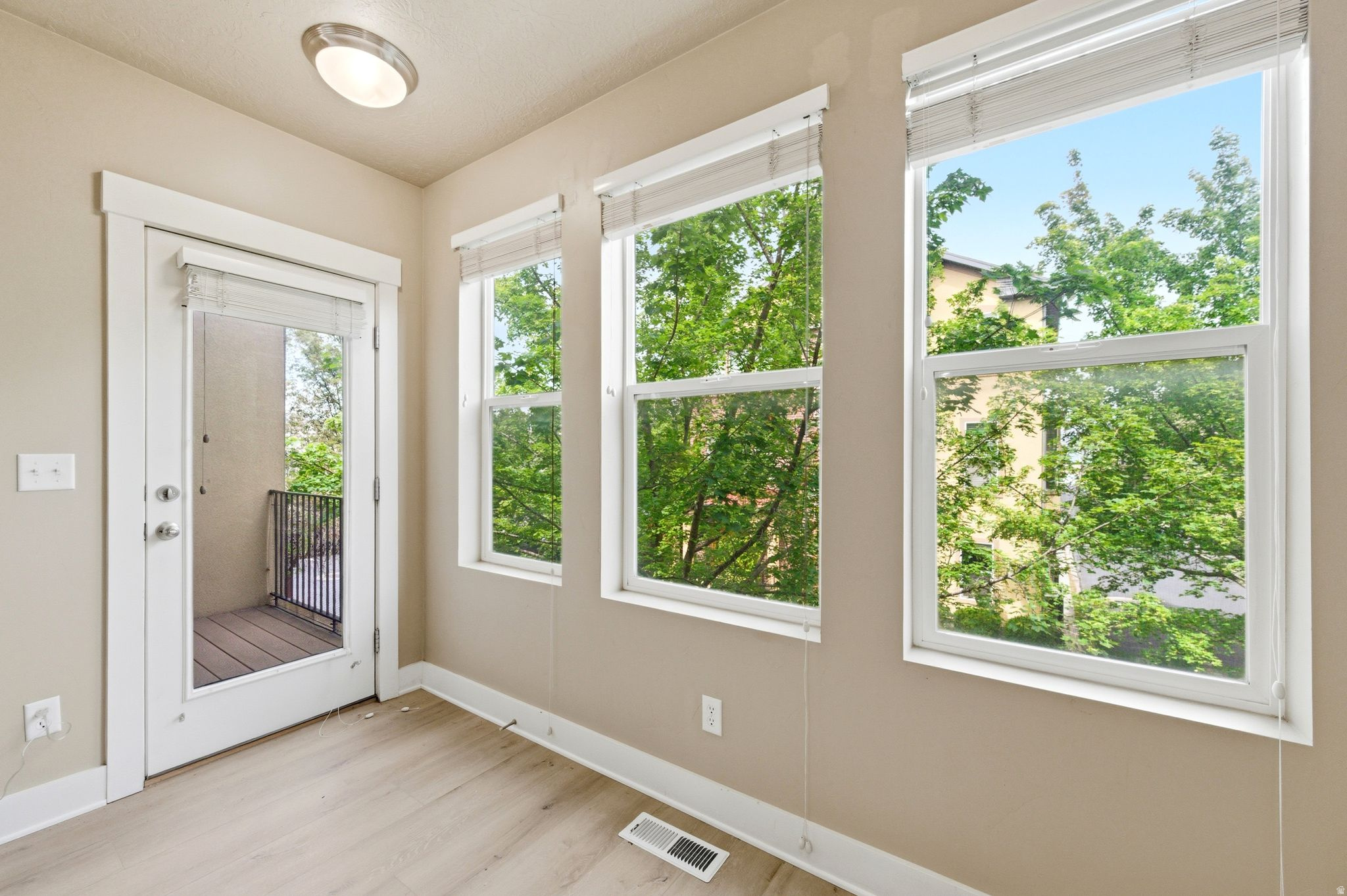 WAVERLY STATION - Residential