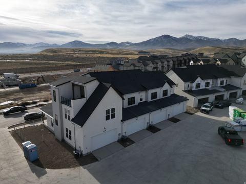 Tiny photo for 7002 W HIDDEN HILLS WAY S #183, West Jordan, UT 84081 (MLS # 2127192)
