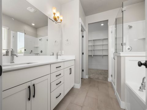 Tiny photo for 603 S MEADE ST, Mapleton, UT 84664 (MLS # 2154885)