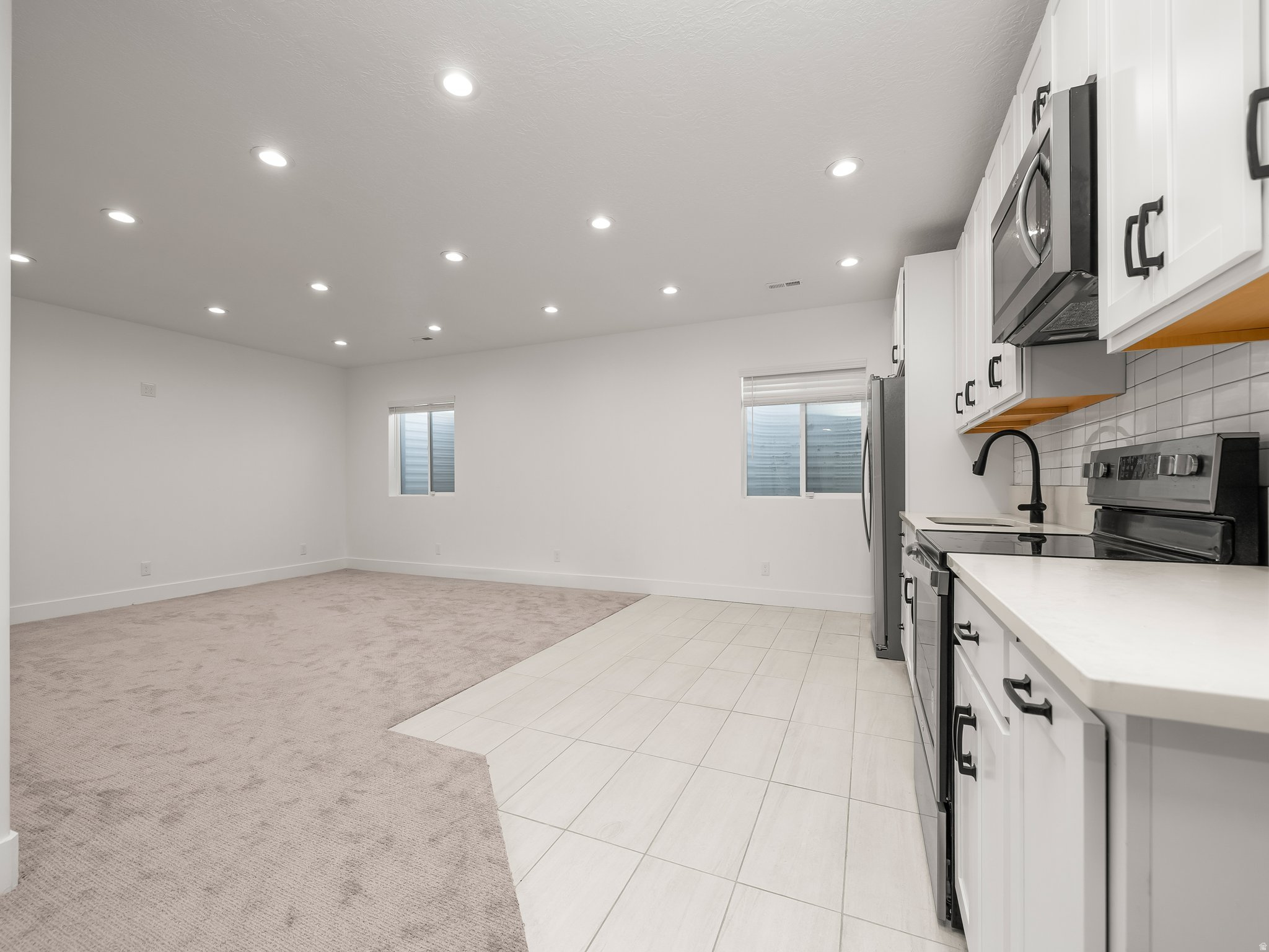 MAPLETON GROVE - Residential
