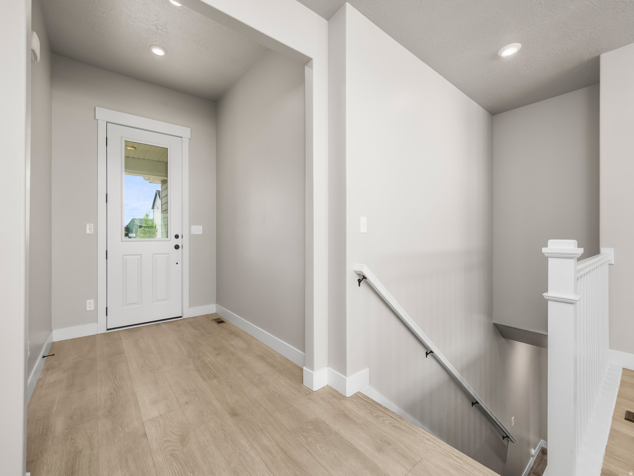 MAPLETON GROVE - Residential