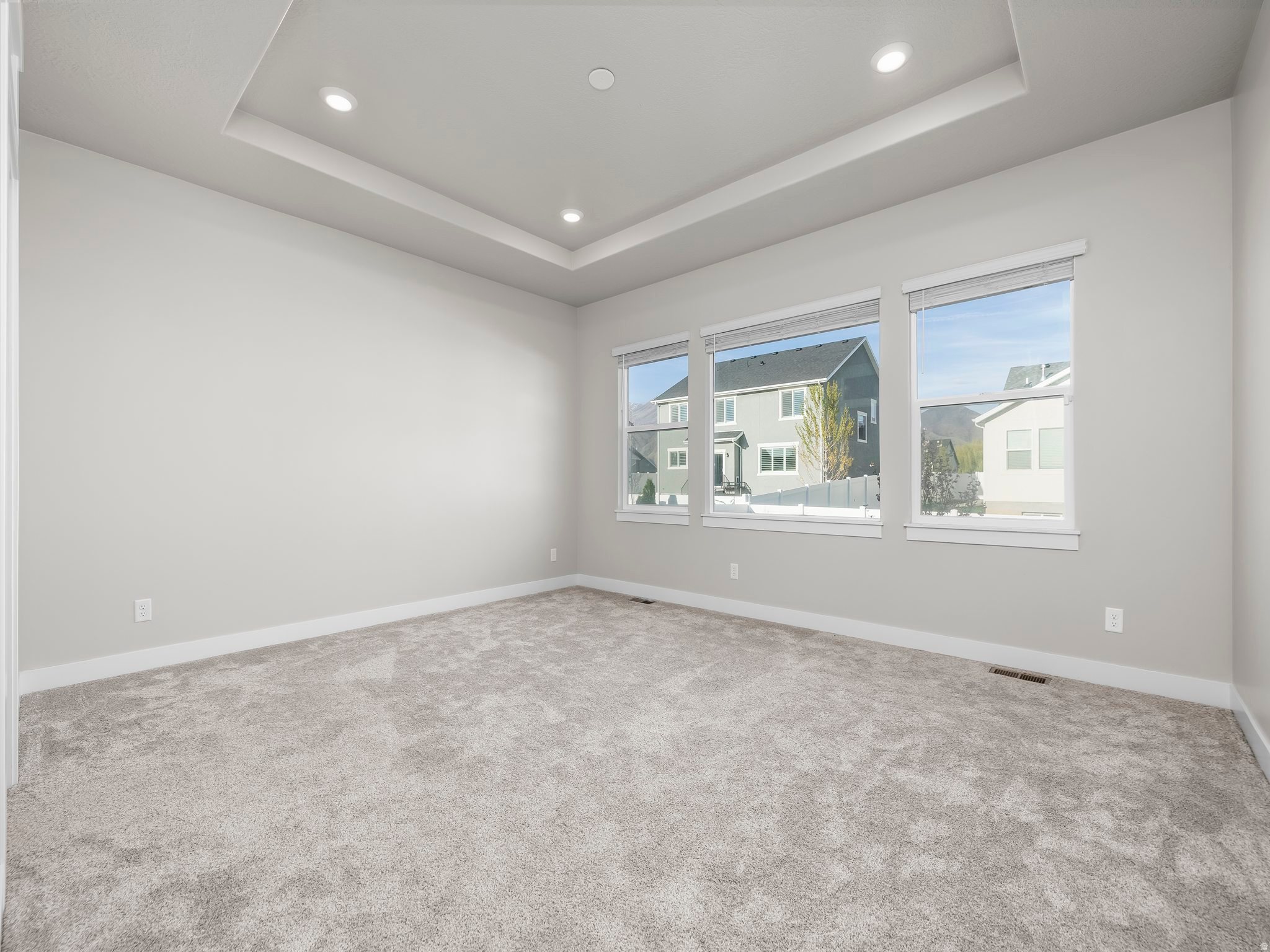 MAPLETON GROVE - Residential