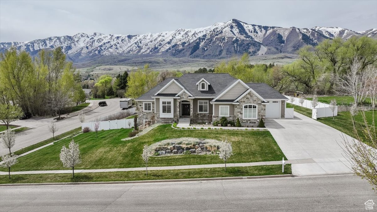 PHEASANT HOLLOW ESTATES PH 3 - Residential