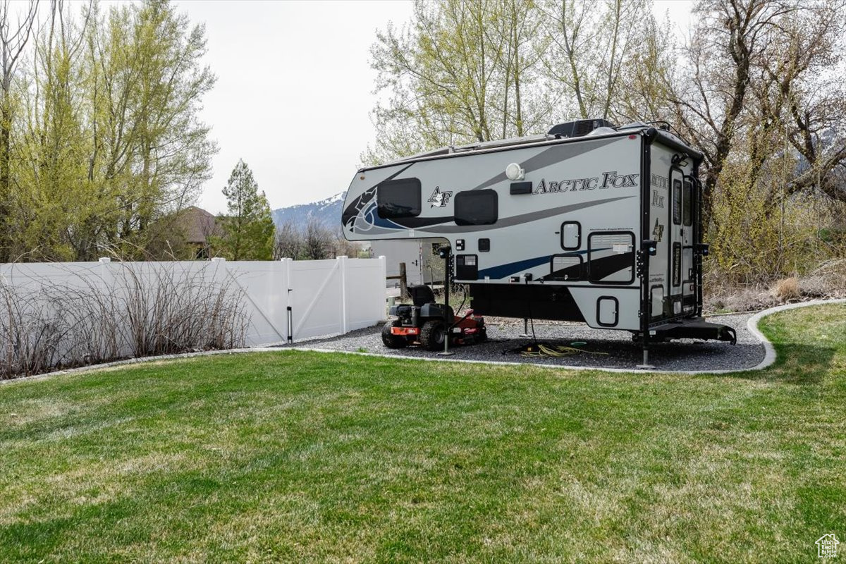 PHEASANT HOLLOW ESTATES PH 3 - Residential