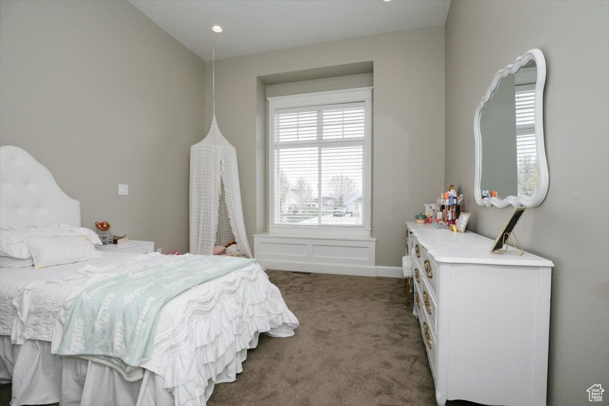 PHEASANT HOLLOW ESTATES PH 3 - Residential