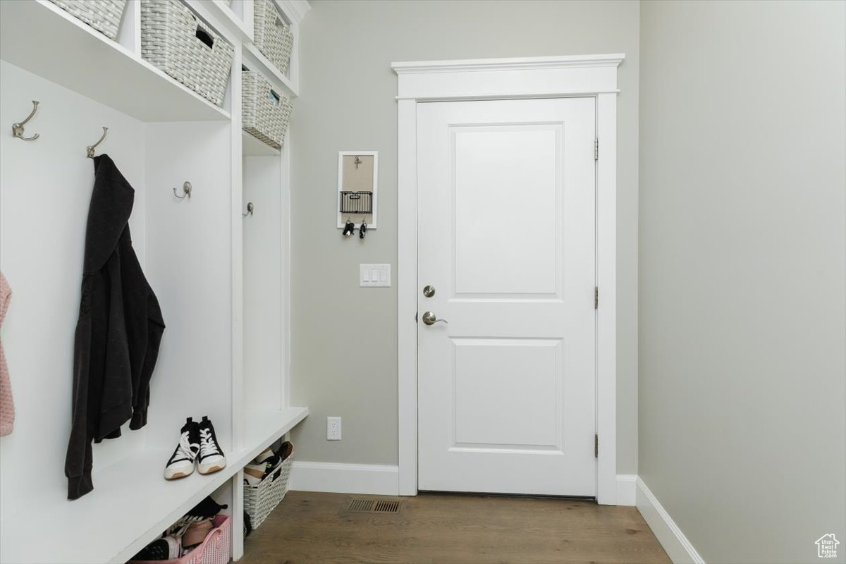 PHEASANT HOLLOW ESTATES PH 3 - Residential