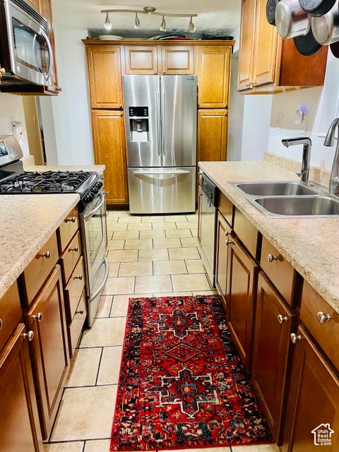 Tiny photo for 280 S 50 W, Kaysville, UT 84037 (MLS # 2187944)