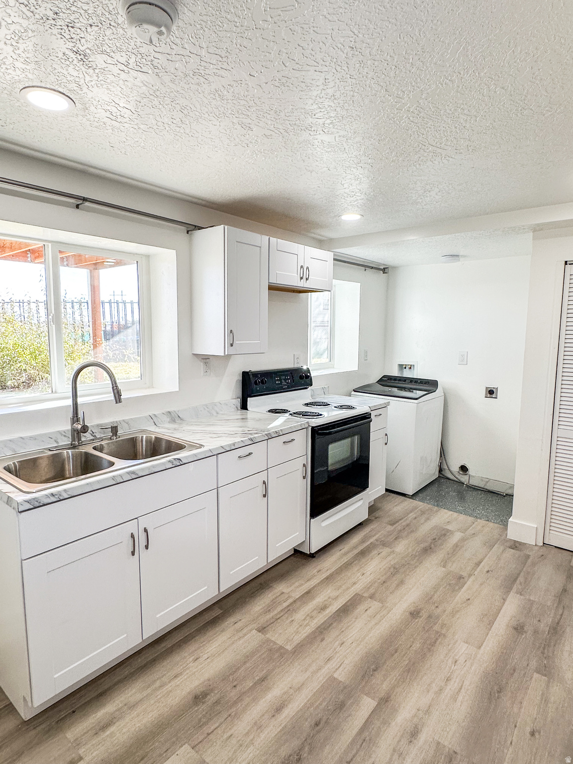 COPPER CITY - Residential Lease