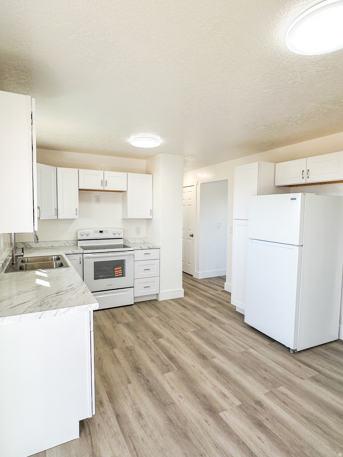 COPPER CITY - Residential Lease