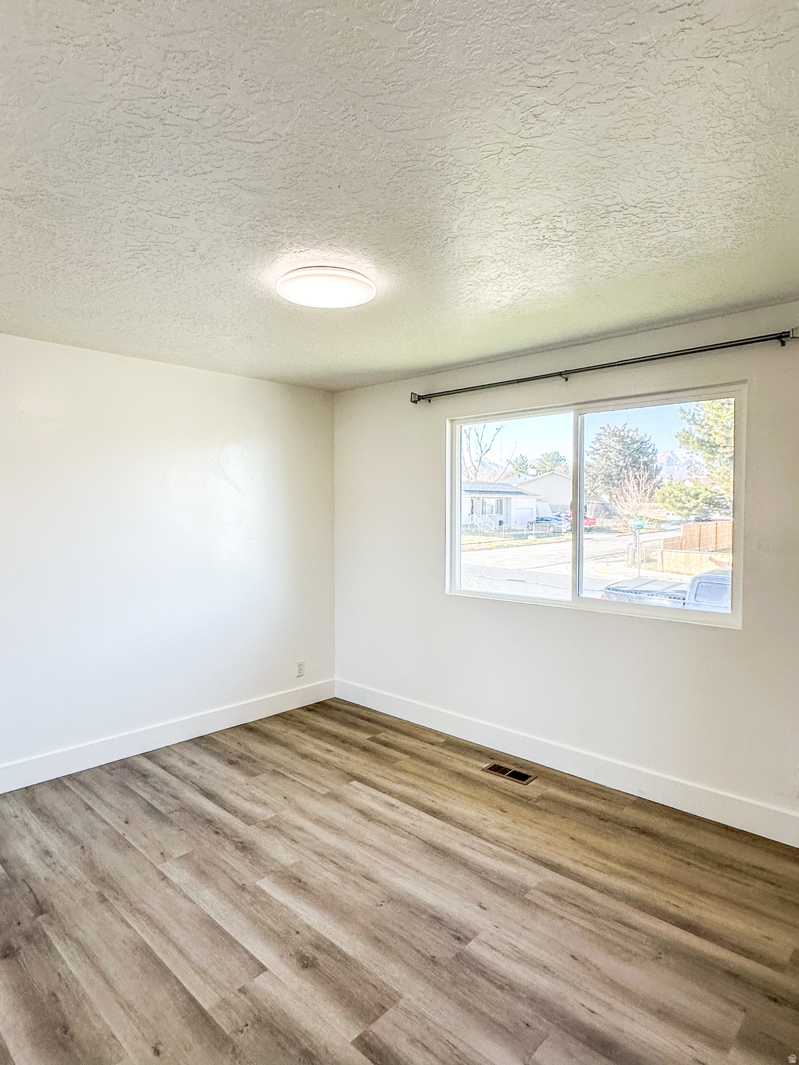 COPPER CITY - Residential Lease