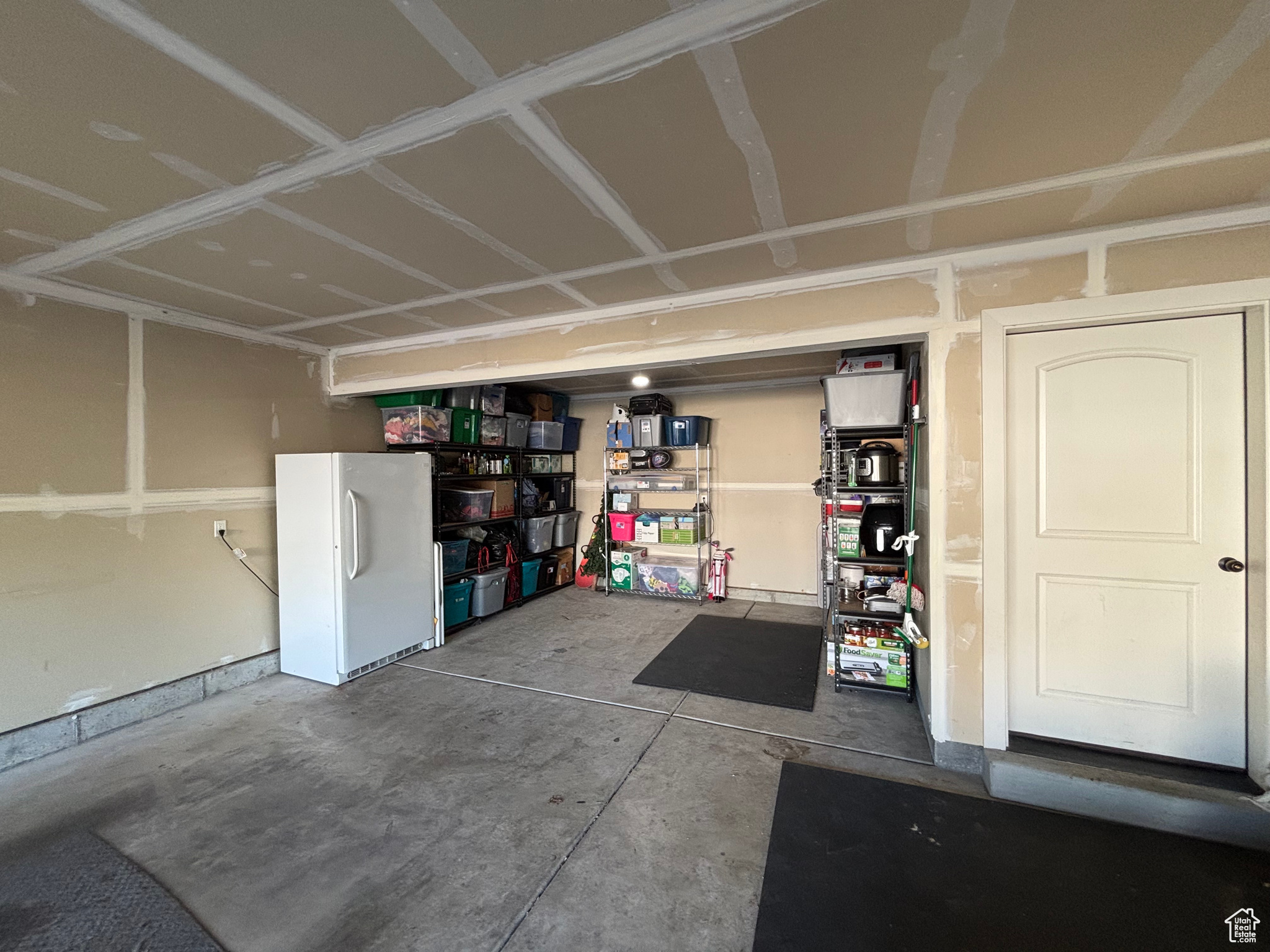 ASHBURY COURT - Residential