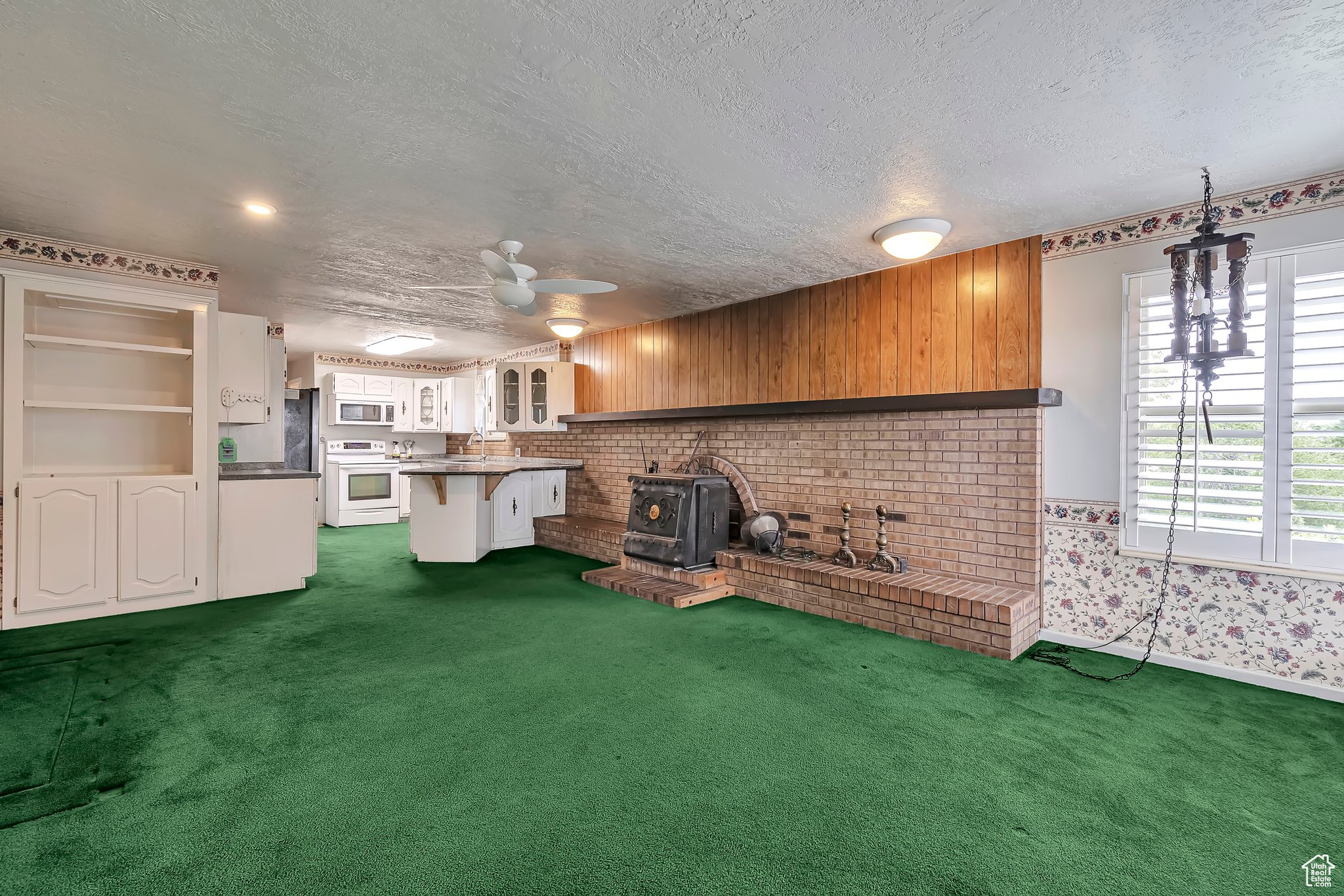 SUNSET HEIGHTS - Residential