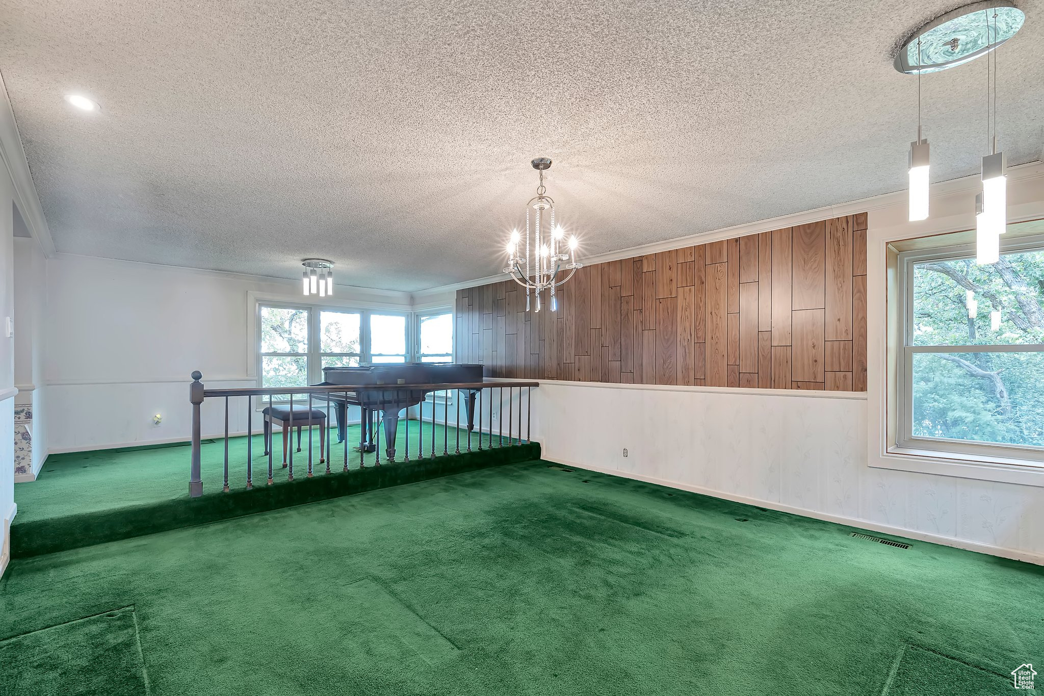 SUNSET HEIGHTS - Residential