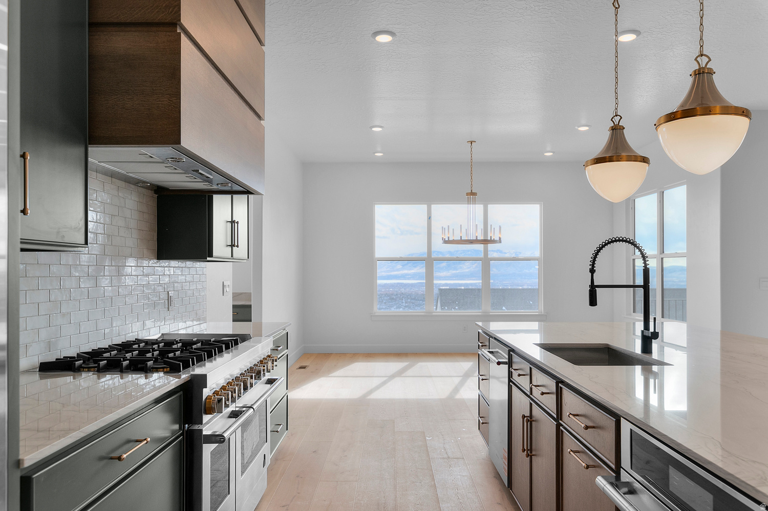 INVERNESS BY D.R. HORTON - Residential