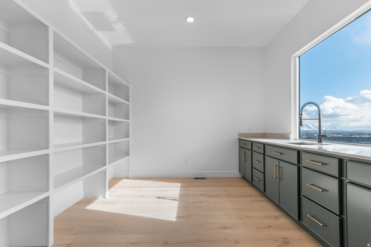 INVERNESS BY D.R. HORTON - Residential