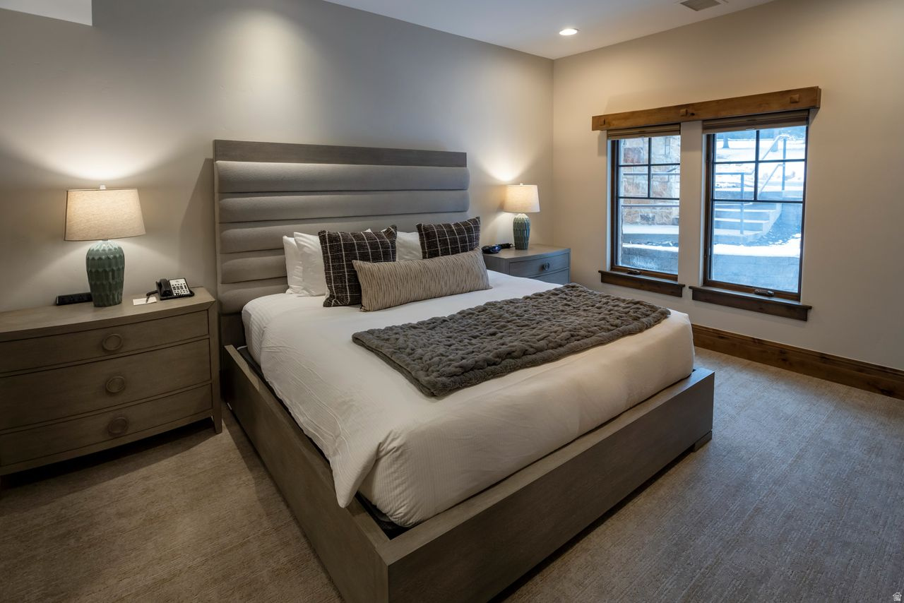 THE RESIDENCES AT THE CHATEAUX - Residential