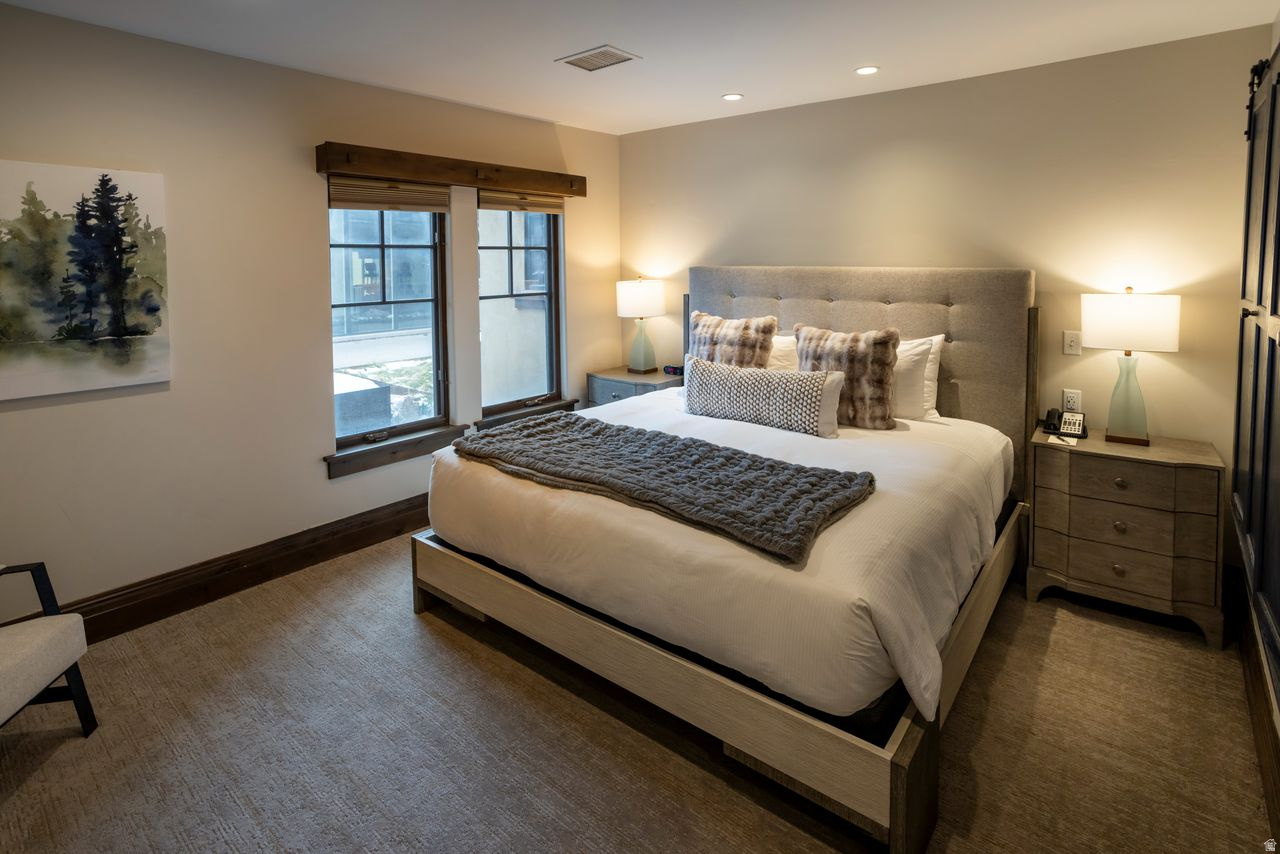 THE RESIDENCES AT THE CHATEAUX - Residential