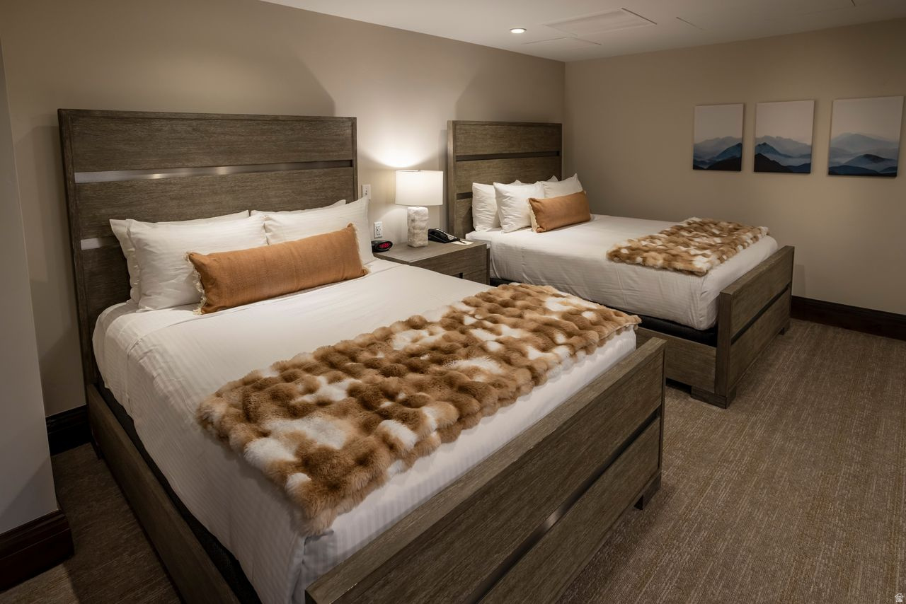 THE RESIDENCES AT THE CHATEAUX - Residential