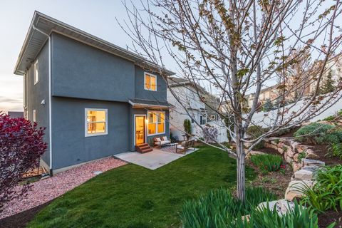 Tiny photo for 994 E DEER ARCH LN, Draper, UT 84020 (MLS # 2149450)