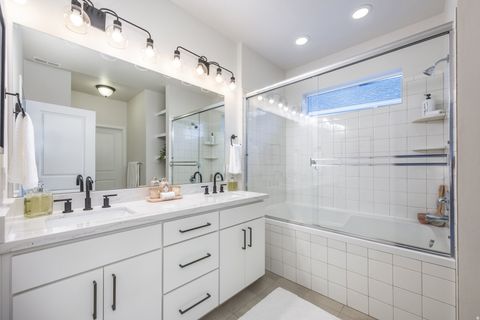 Tiny photo for 994 E DEER ARCH LN, Draper, UT 84020 (MLS # 2149450)