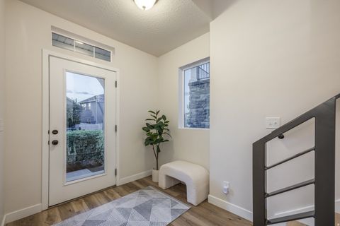 Tiny photo for 994 E DEER ARCH LN, Draper, UT 84020 (MLS # 2149450)