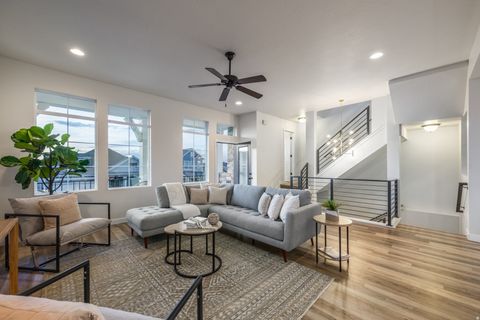 Tiny photo for 994 E DEER ARCH LN, Draper, UT 84020 (MLS # 2149450)