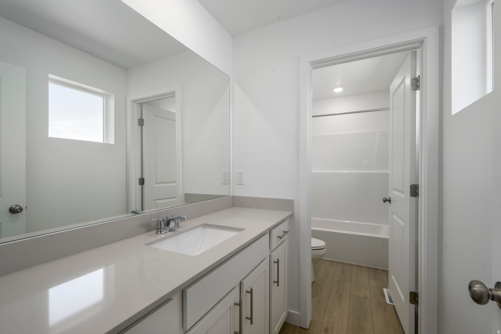 MEADOW CREEK - Residential