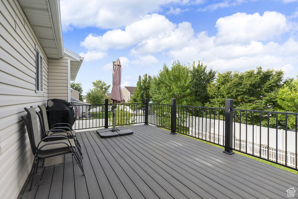 BIRNAM WOODS - Residential