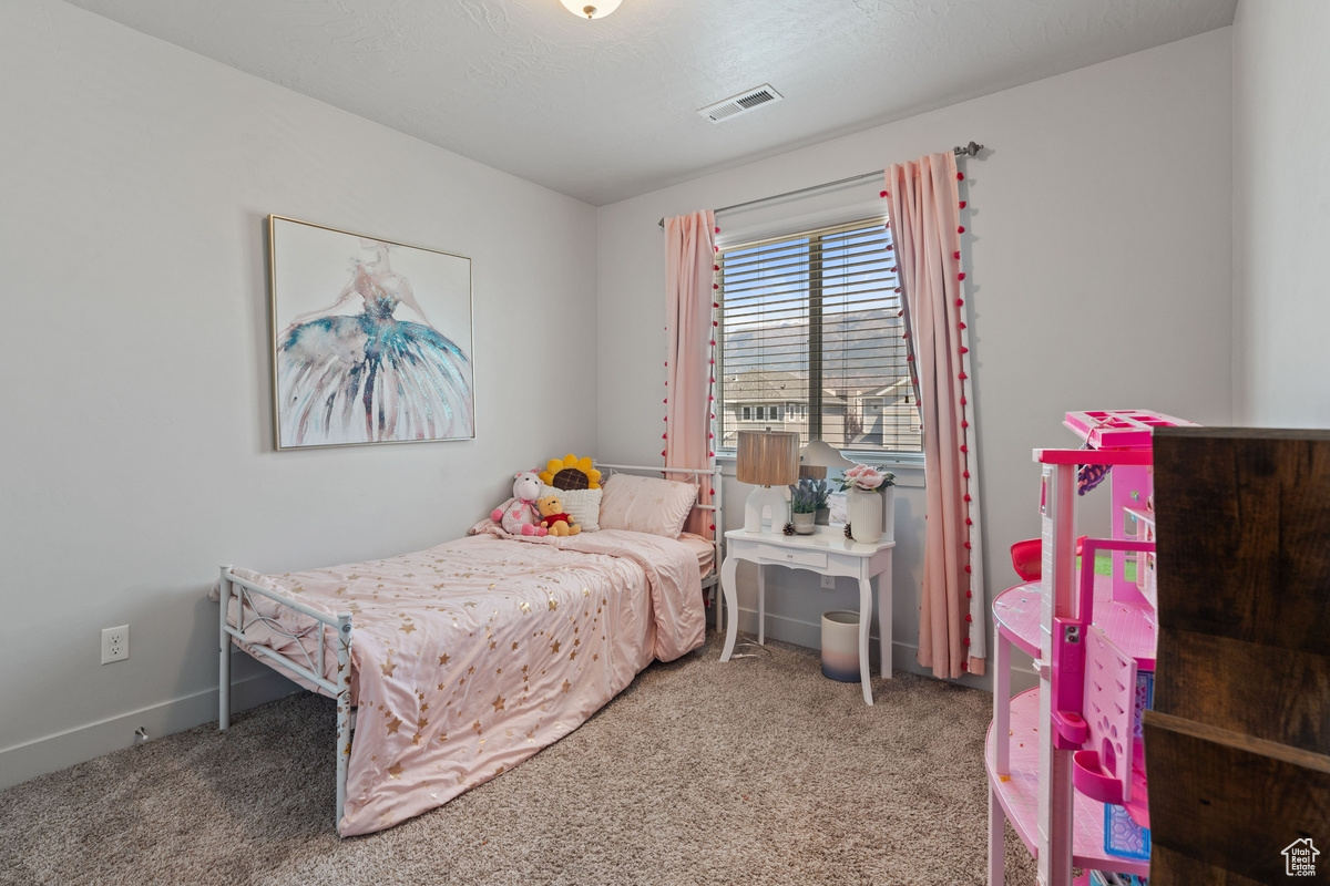 BRIDGEPORT AT WATERS EDGE - Residential