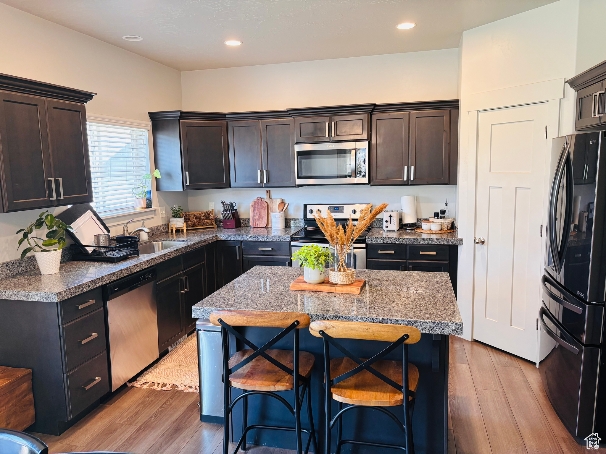 BRIDGEPORT AT WATERS EDGE - Residential