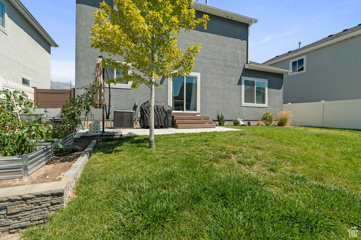 BRIDGEPORT AT WATERS EDGE - Residential