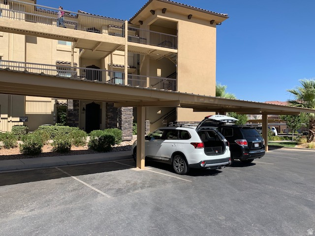 ESTANCIA - Residential