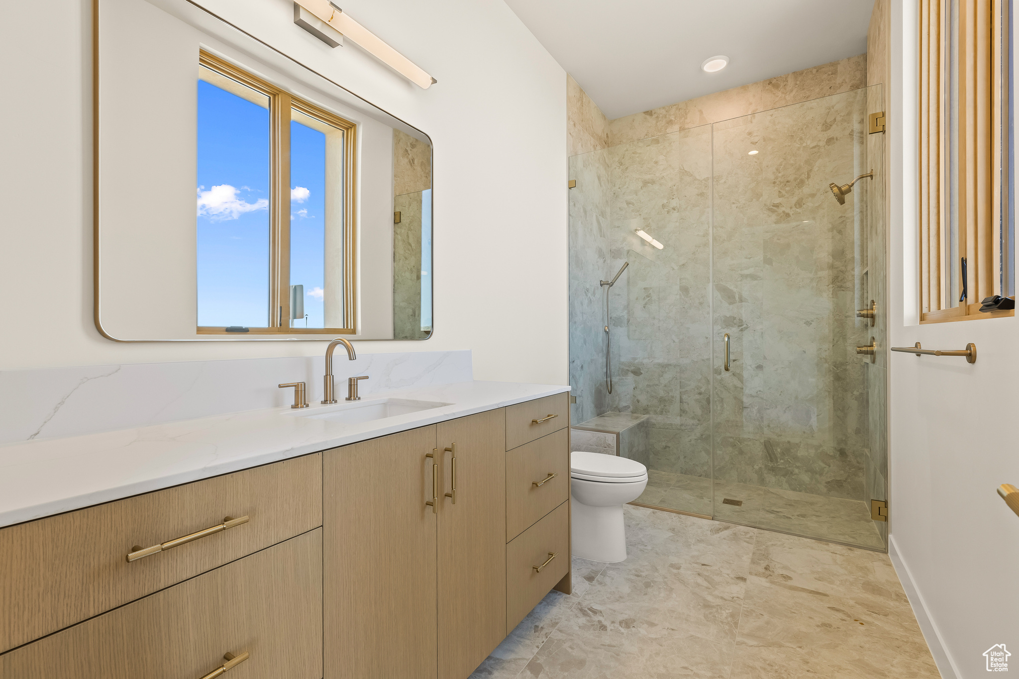 ESTATES AT SAND HOLLOW - Residential