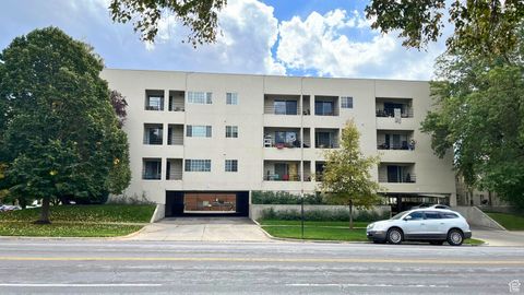 Photo of 110 S 800 E #402, Salt Lake City, UT 84102 (MLS # 2118571)
