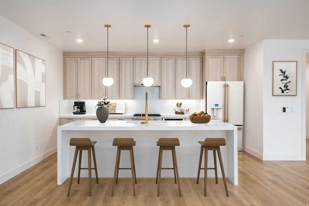 Photo of 2250 E MURRAY HOLLADAY RD #202, Holladay, UT 84117 (MLS # 2163007)