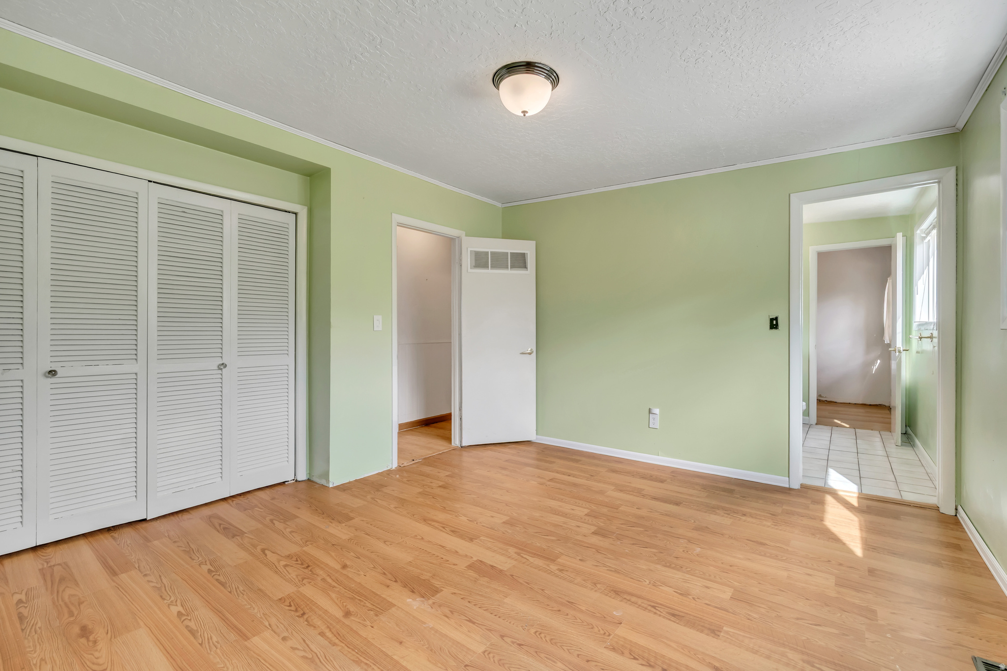 EASTVIEW - Residential