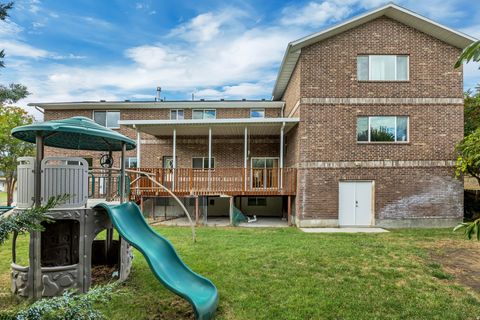 Tiny photo for 5947 S 620 E, Murray, UT 84107 (MLS # 2120894)