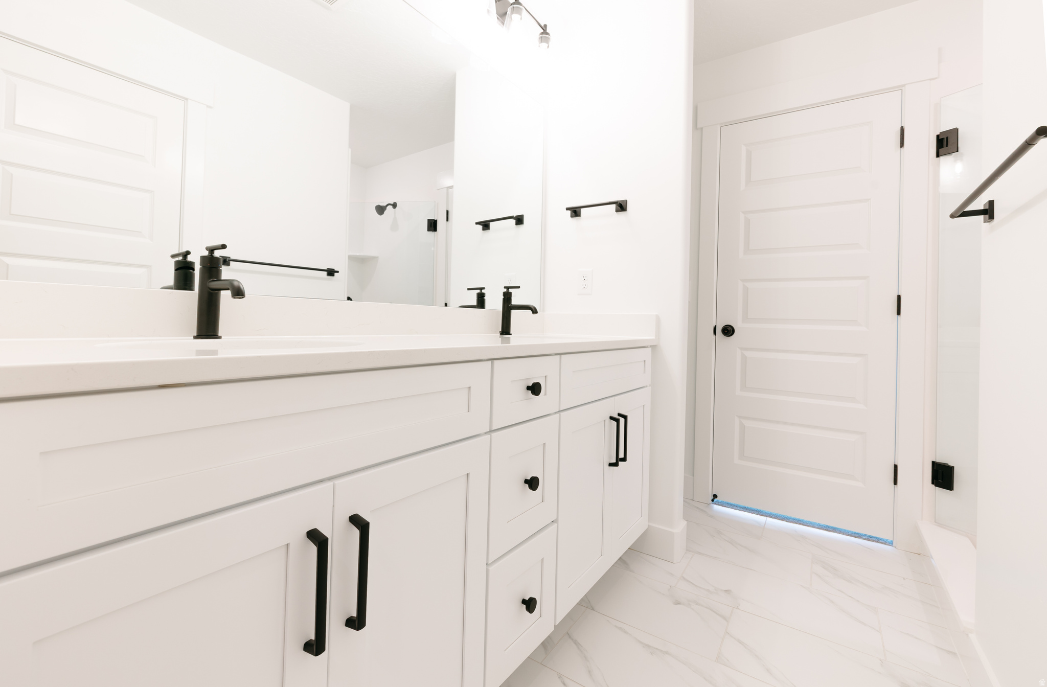 HIGHRIDGE - Residential