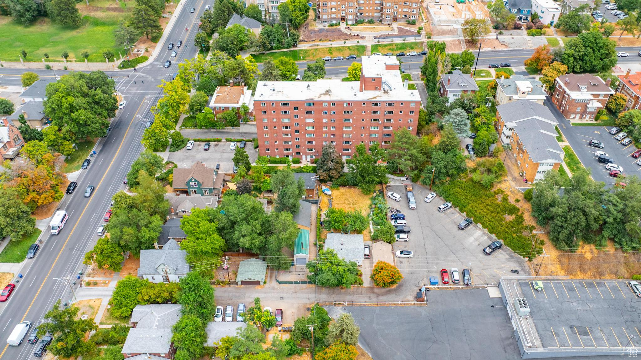 UNIVERSITY HEIGHTS - Residential