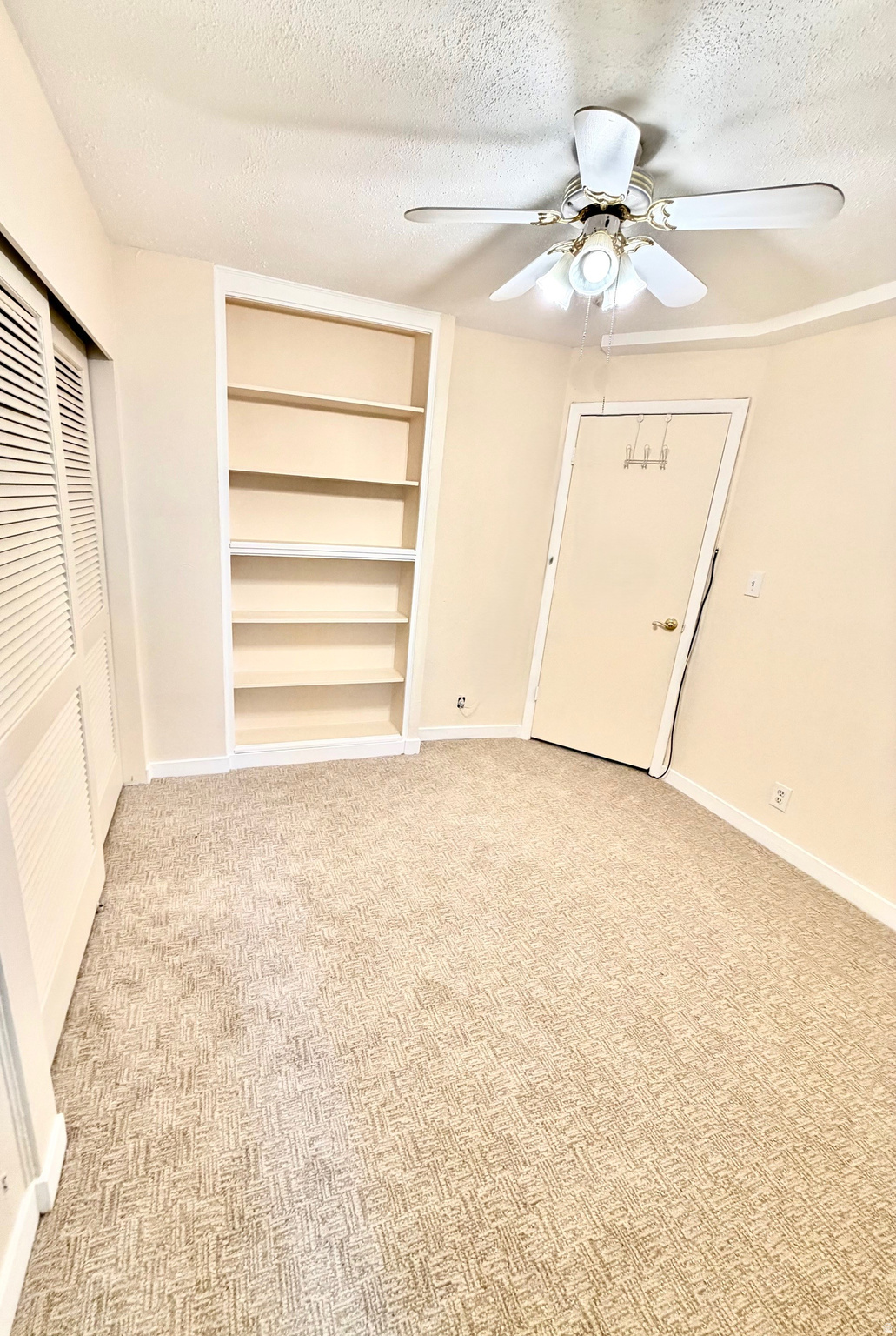 UNIVERSITY HEIGHTS - Residential