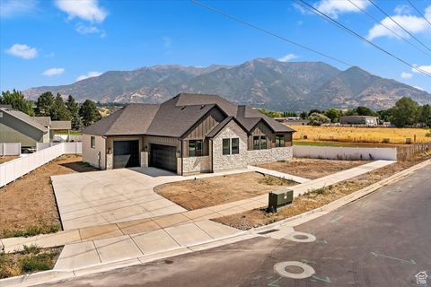 Tiny photo for 1080 E LESTER DR, South Weber, UT 84405 (MLS # 2103592)