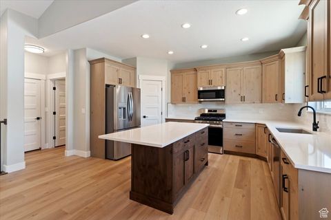 Tiny photo for 1080 E LESTER DR, South Weber, UT 84405 (MLS # 2103592)