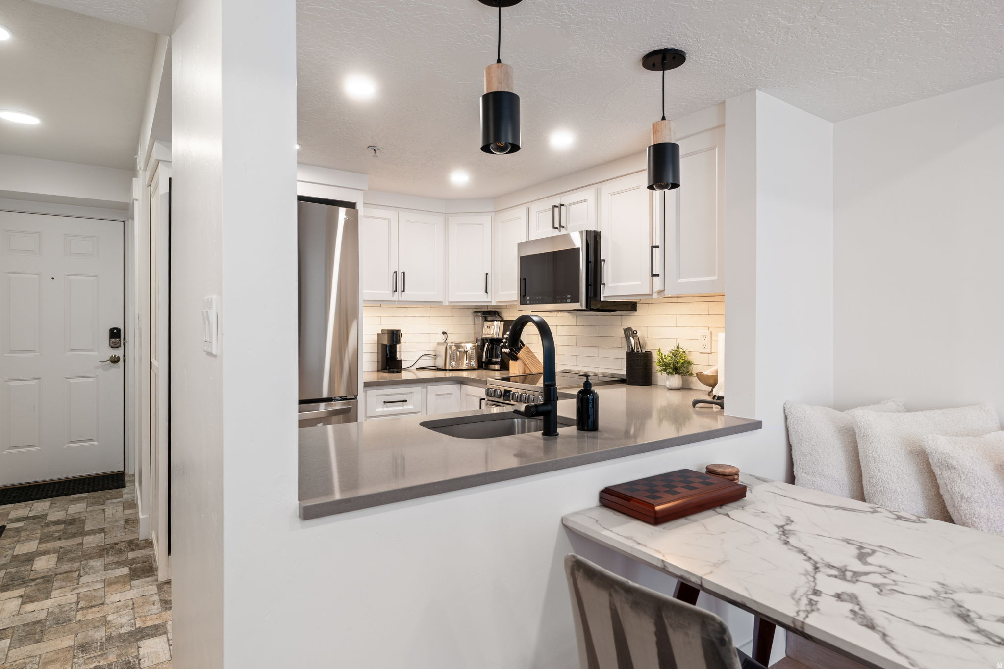 NEW CLAIM CONDOMINIUM - Residential