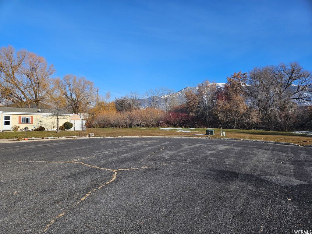 Photo of 762 S 80 E, Logan, UT 84321 (MLS # 1971736)