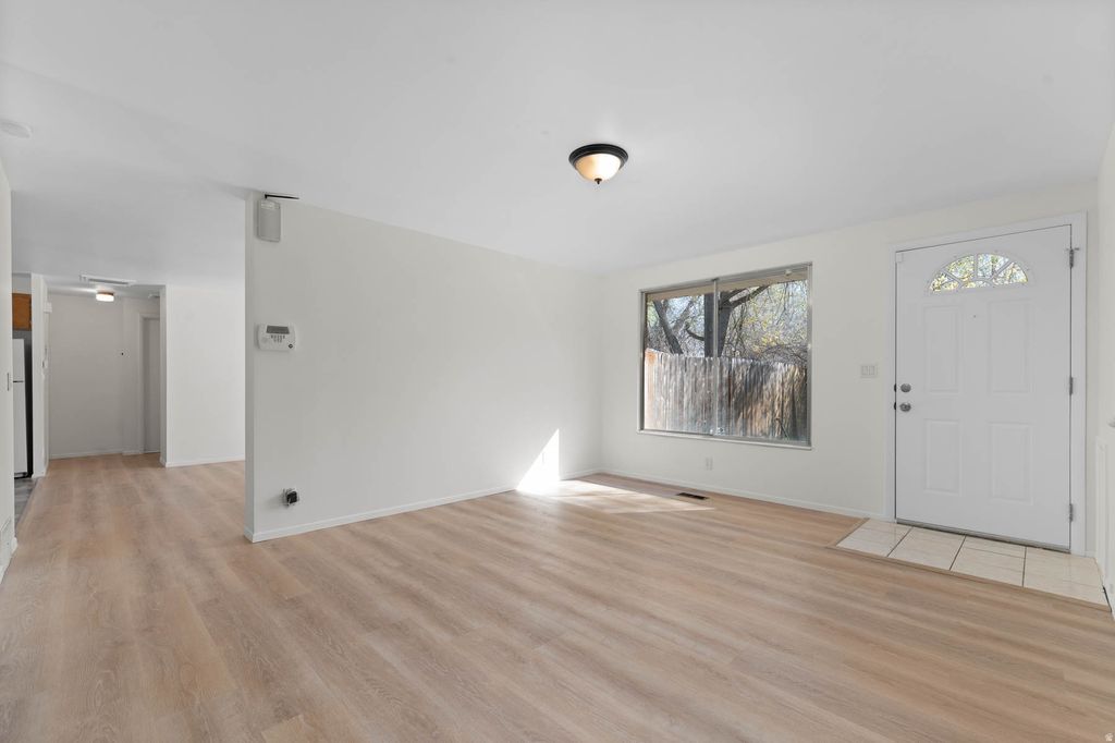 Photo of 1225 E ZENITH AVE S, Salt Lake City, UT 84106 (MLS # 2146550)