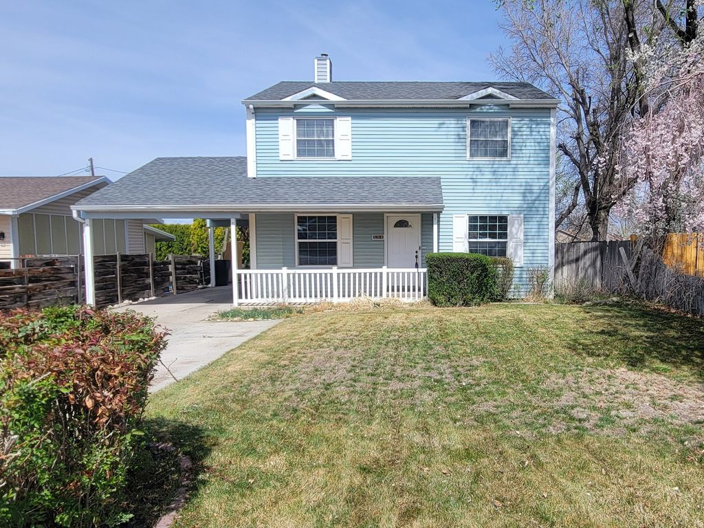 Photo of 551 E 500 S, Payson, UT 84651 (MLS # 2146595)